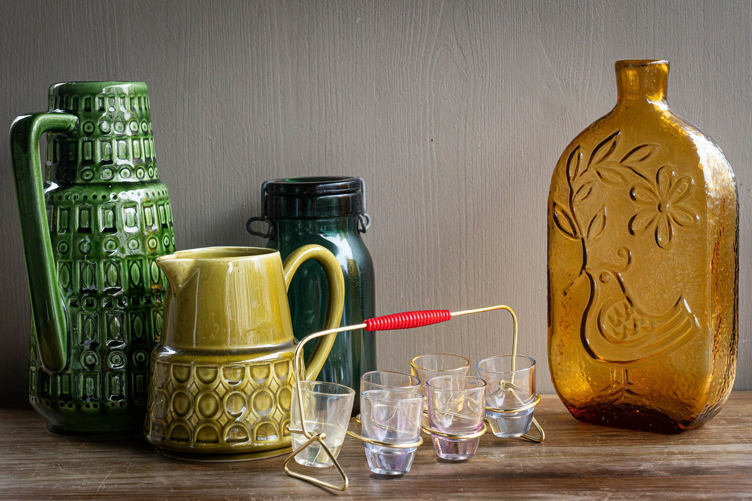 Mid-Century Modern - The Vintage Tales
