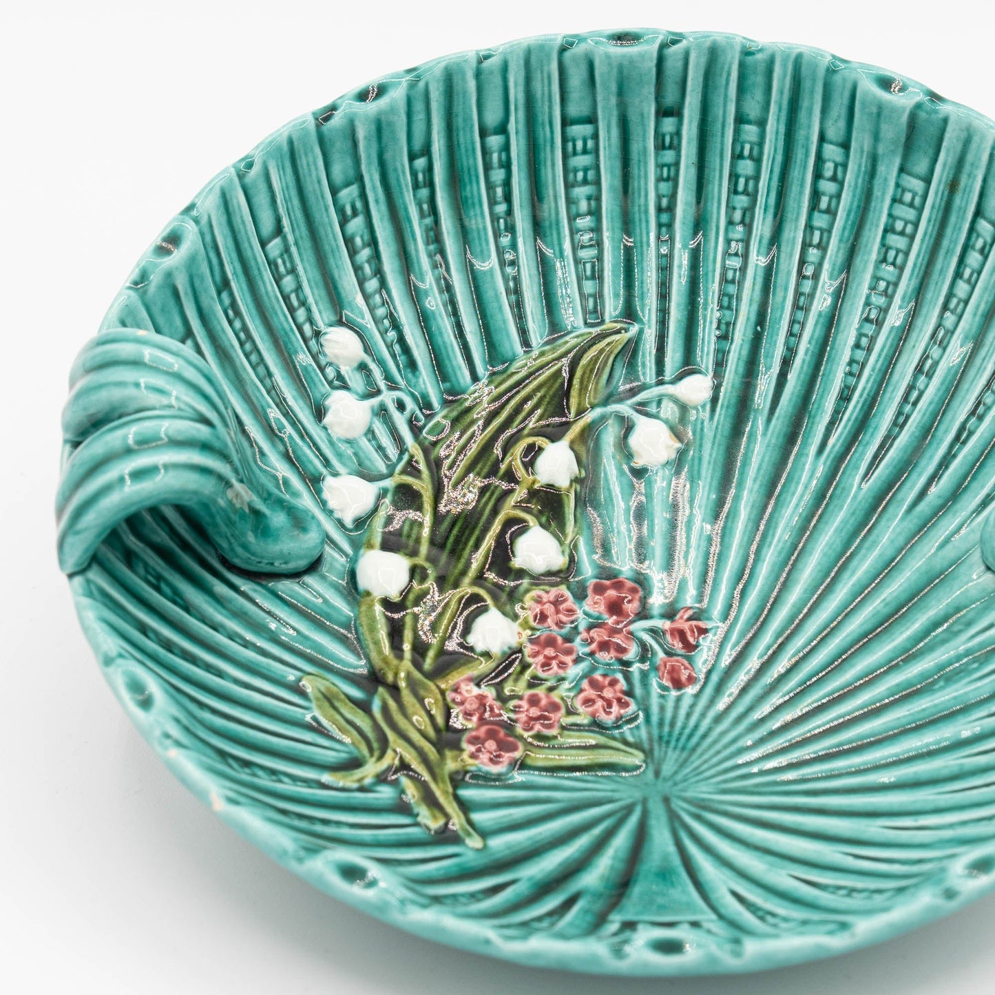 Antique Art Nouveau Green Majolica Bowl - SMF Schramberg - 1920s - The Vintage Tales