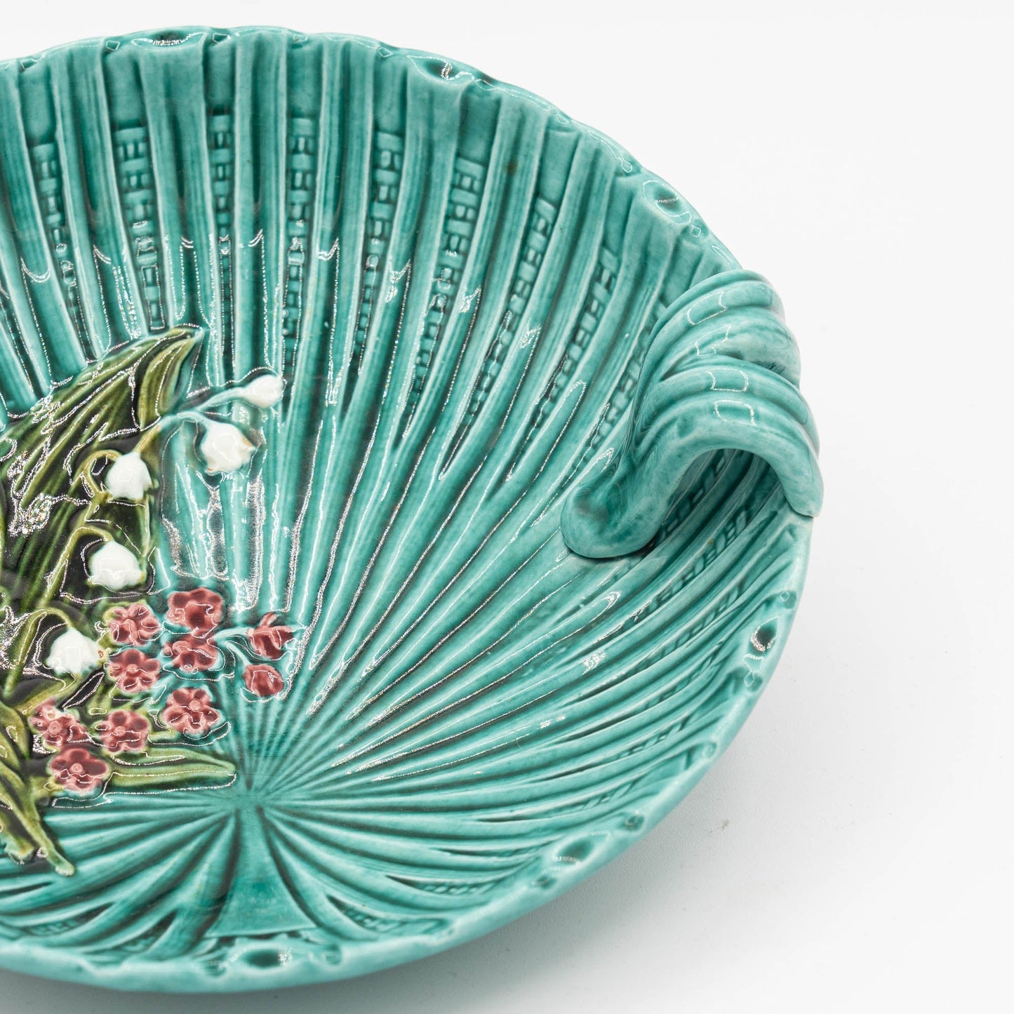 Antique Art Nouveau Green Majolica Bowl - SMF Schramberg - 1920s - The Vintage Tales
