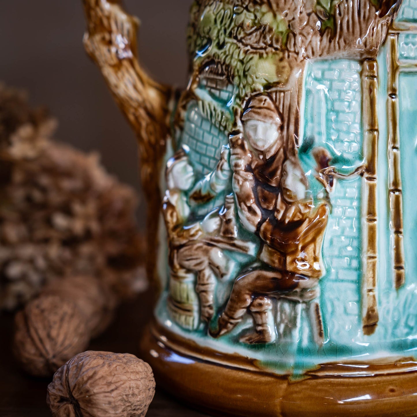 Antique Majolica Jug - Mouzin Leach & Cie - Nimy - les - Mons - ca 1890 - Pitcher & Jugs - The Vintage Tales