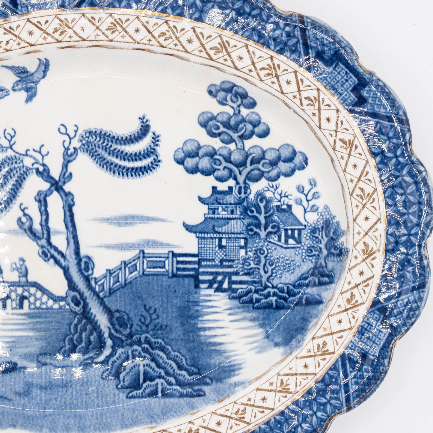 Antique "Real Old Willow" Scalloped Serving Plate - A8025 - Booths - c1900s - Serving Plate - The Vintage Tales