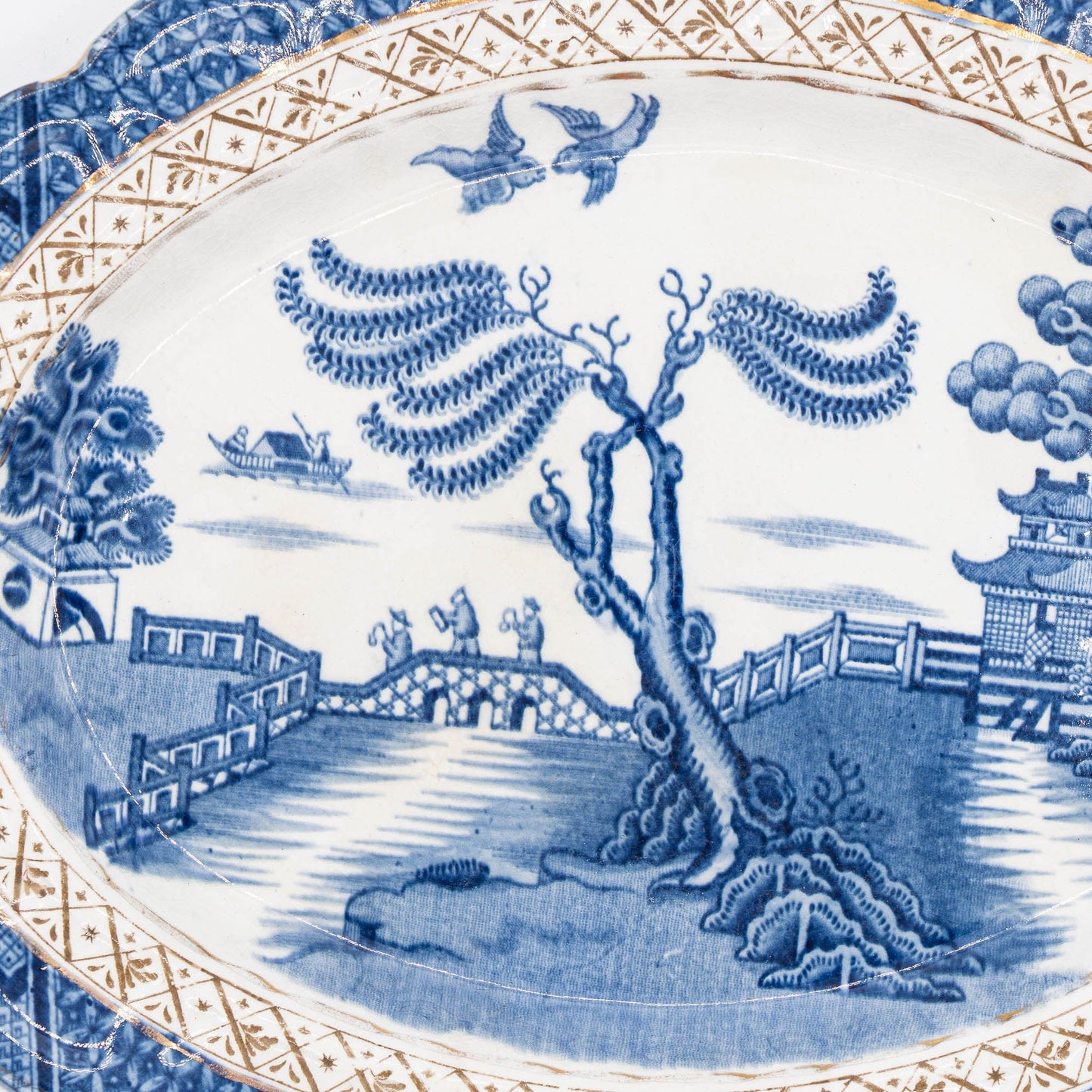 Antique "Real Old Willow" Scalloped Serving Plate - A8025 - Booths - c1900s - Serving Plate - The Vintage Tales