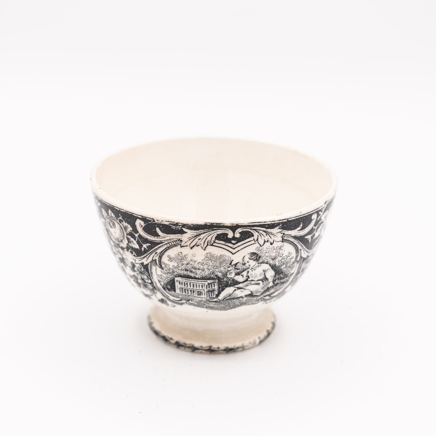 Black & White Café au Lait Bowl - Digoing & Sarreguemines - 1900s - Cake Plate - The Vintage Tales