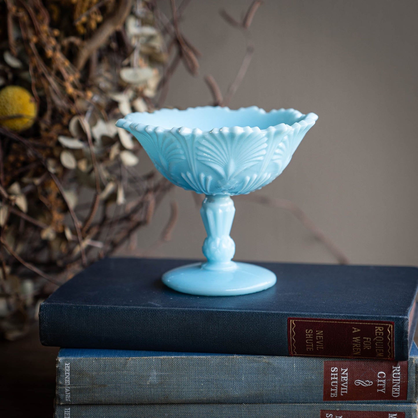 French Art Deco Ice Blue Opaline Bowl - Portieux Vallérysthal - 1920s - The Vintage Tales