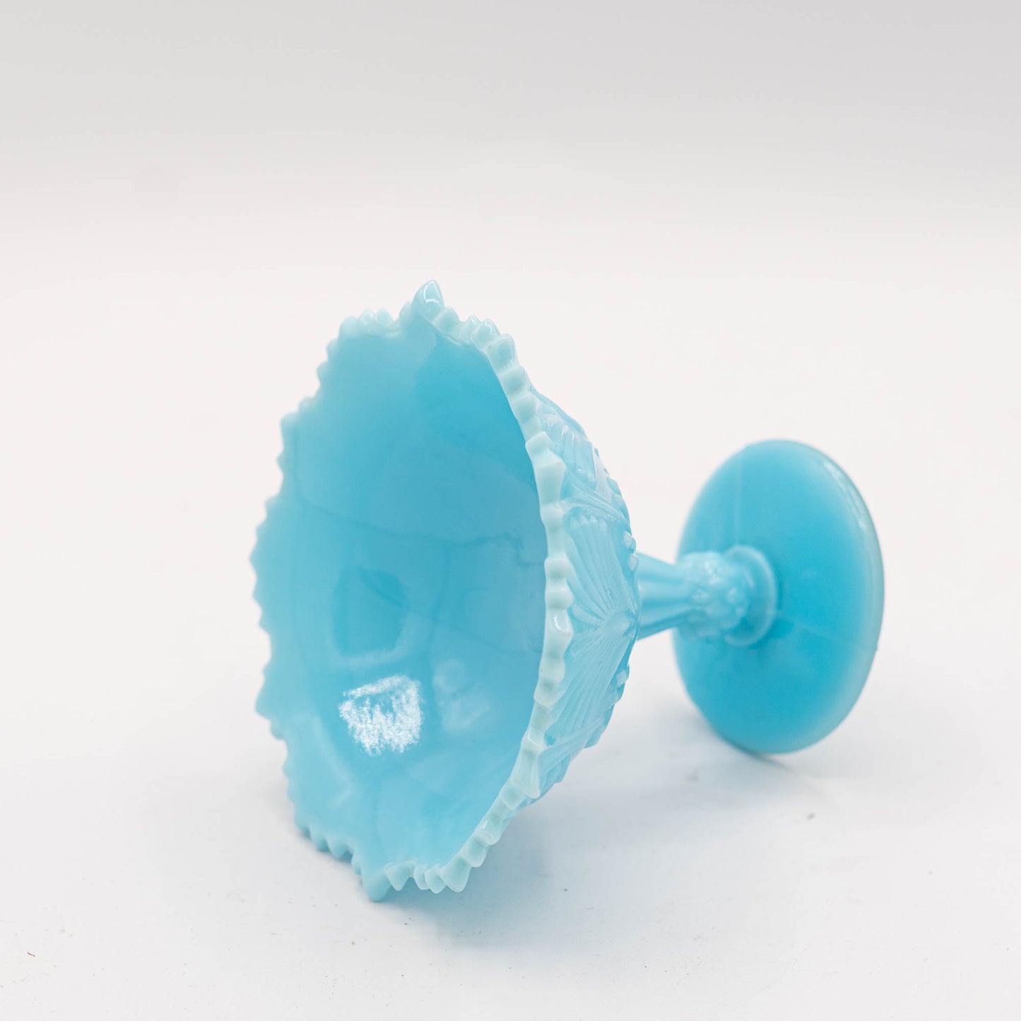 French Art Deco Ice Blue Opaline Bowl - Portieux Vallérysthal - 1920s - The Vintage Tales