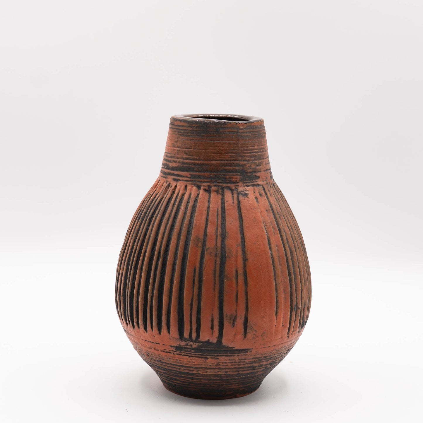 Rare Brutalist Red and Black Vase - 7713 - 20 - Carstens Tönnishof - c1970s - Vase - The Vintage Tales