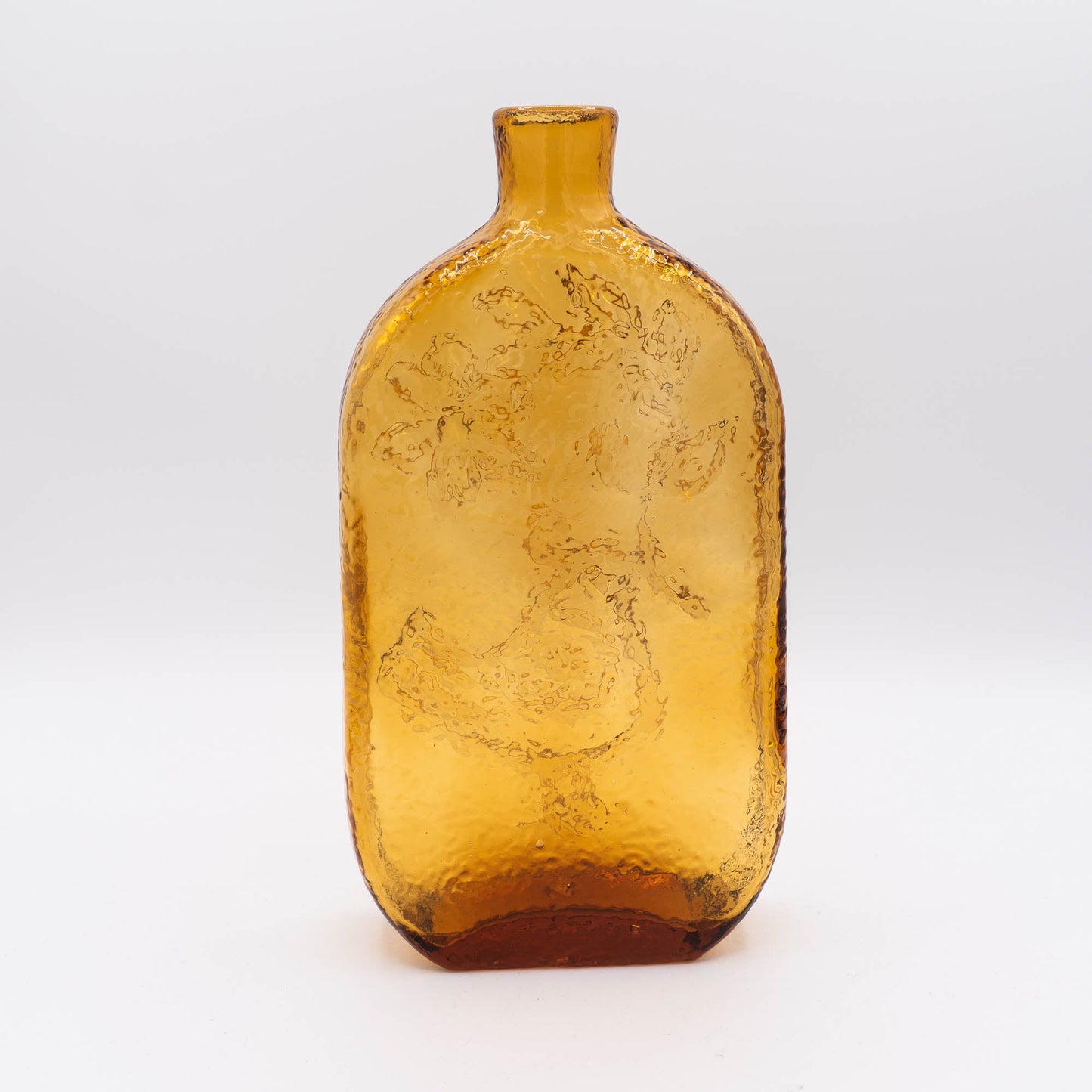 Textured Amber Glass Decanter "Bird of Peace" by Wayne Husted - Stelvia, Empoli - 1960s - The Vintage Tales