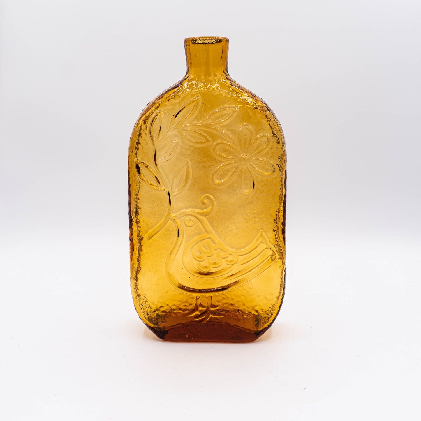 Textured Amber Glass Decanter "Bird of Peace" by Wayne Husted - Stelvia, Empoli - 1960s - The Vintage Tales