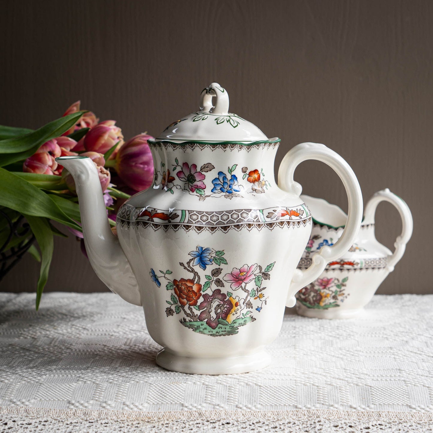 Vintage Coffeepot "Chinese Rose" - Spode - 1950s - The Vintage Tales