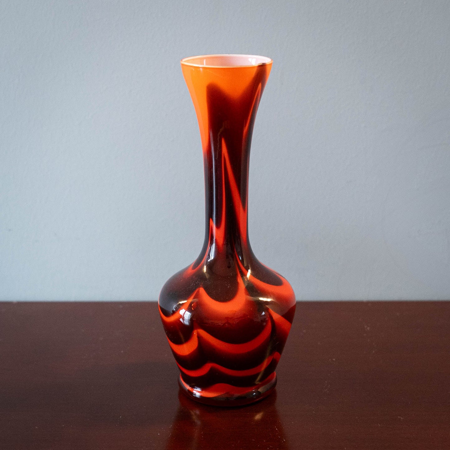 Vintage Murano Swirl Vase in Red and Brown - Carlo Moretti - c1970s - The Vintage Tales