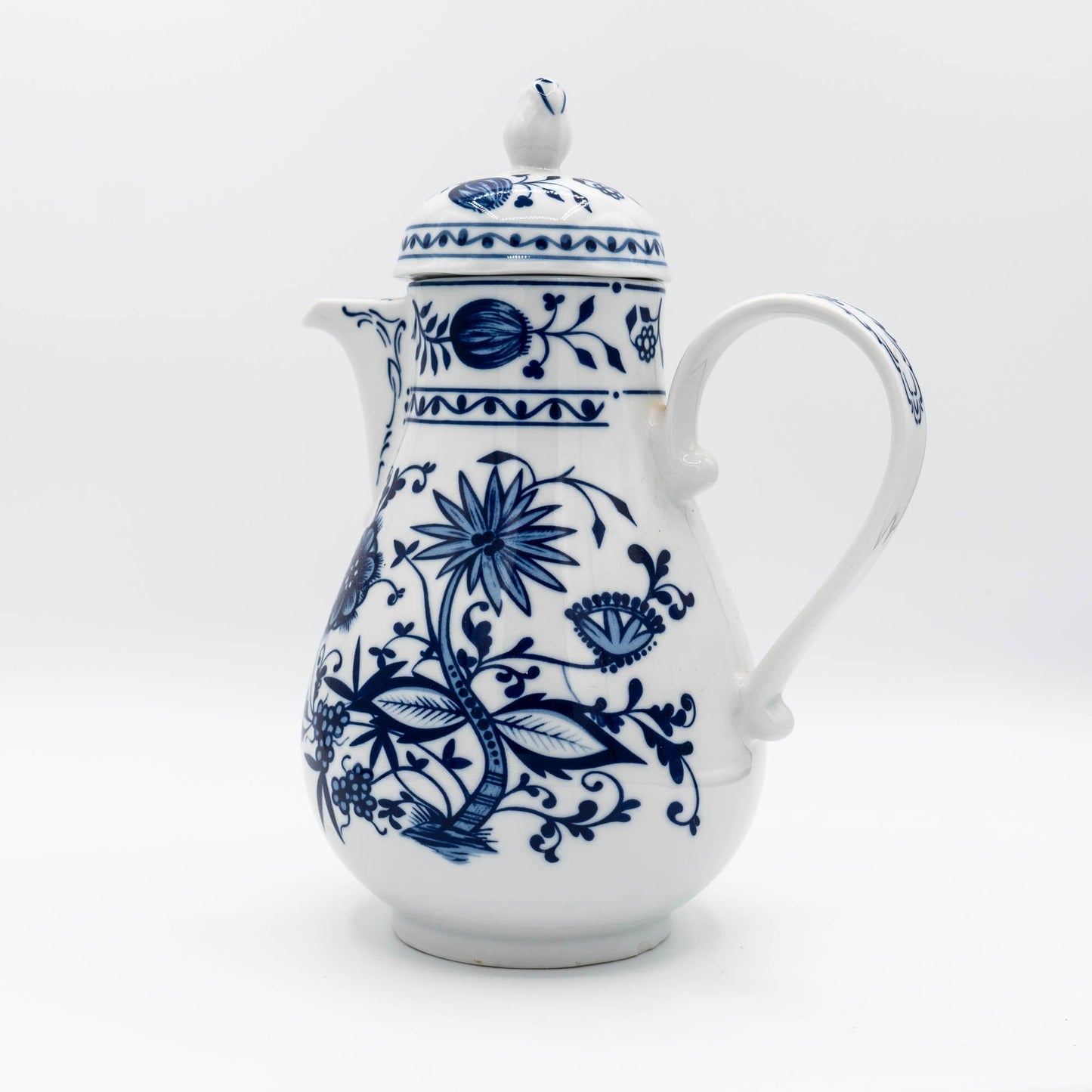 Vintage Zwiebelmuster Coffee Pot - Kahla - c1970s - Coffee Pot - The Vintage Tales