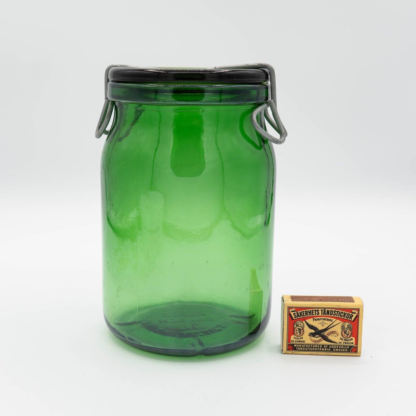 Wide Opening 1 Litre - 1940s Swiss "Bülach Glas" Preserving Jars - Storage Jar - The Vintage Tales