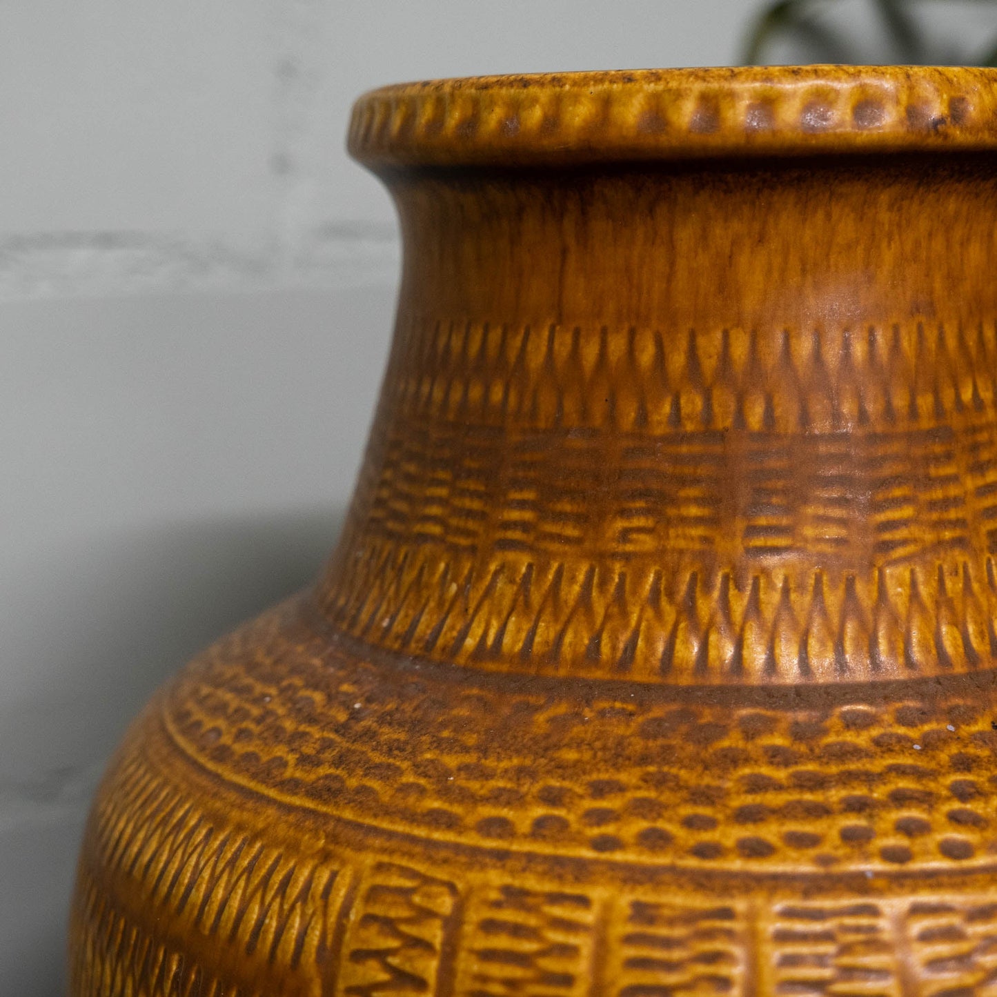 XL Floor Vase 550 - 45 - Ethnic Decor "Contura" in Light Brown - Bay Keramic - c1970s - Floor Vase - The Vintage Tales