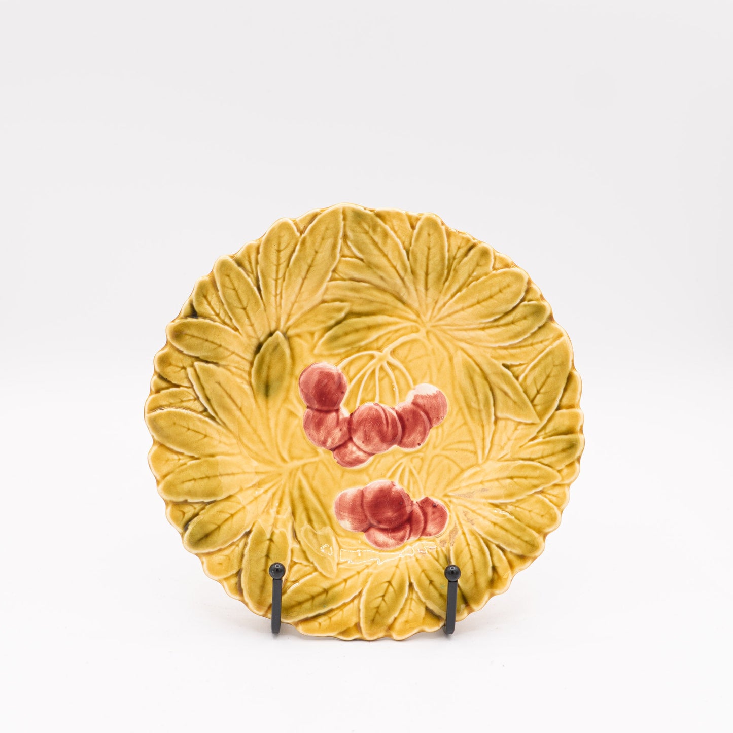 Yellow "Cerise" Majolica Plate - Sarreguemines - 1890s - Cake Plate - The Vintage Tales