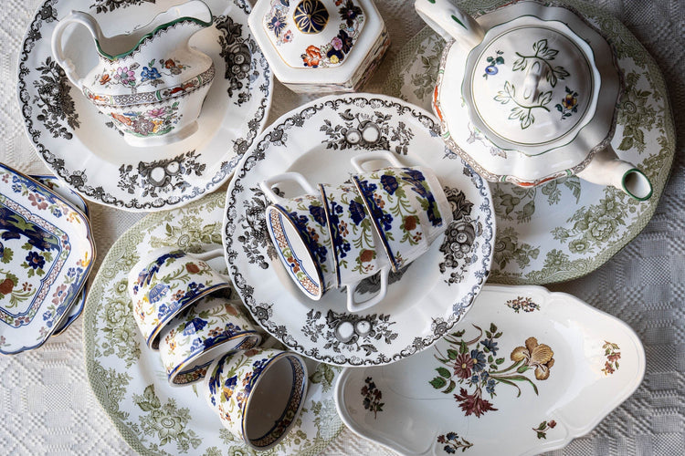 First Dibs - The English Edition - 25/14 - The Vintage Tales