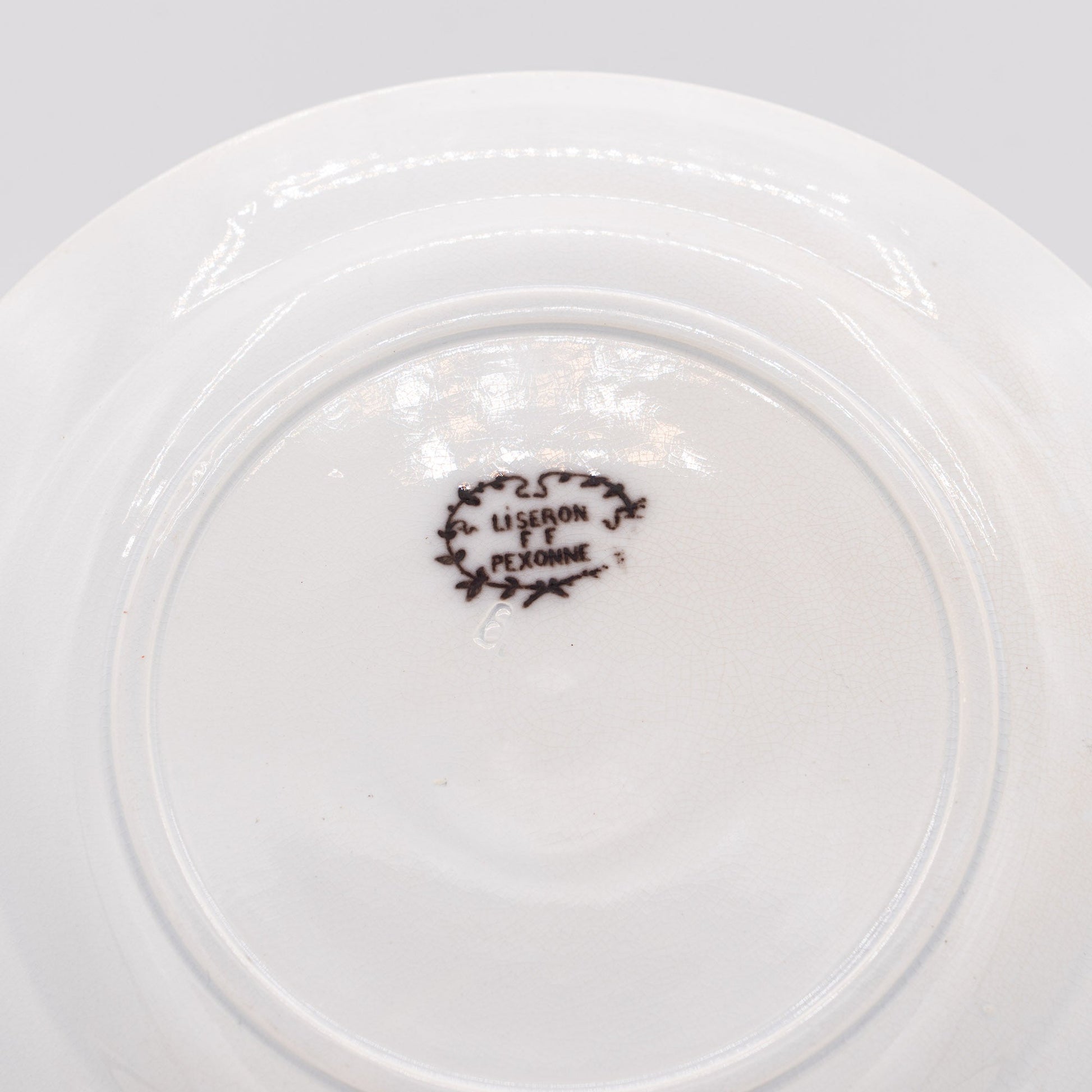 Antique 'Flow Brown' Plates - "Liseron" - FF Pexonne - Set of 4 - 1890s - Cake Plate - The Vintage Tales