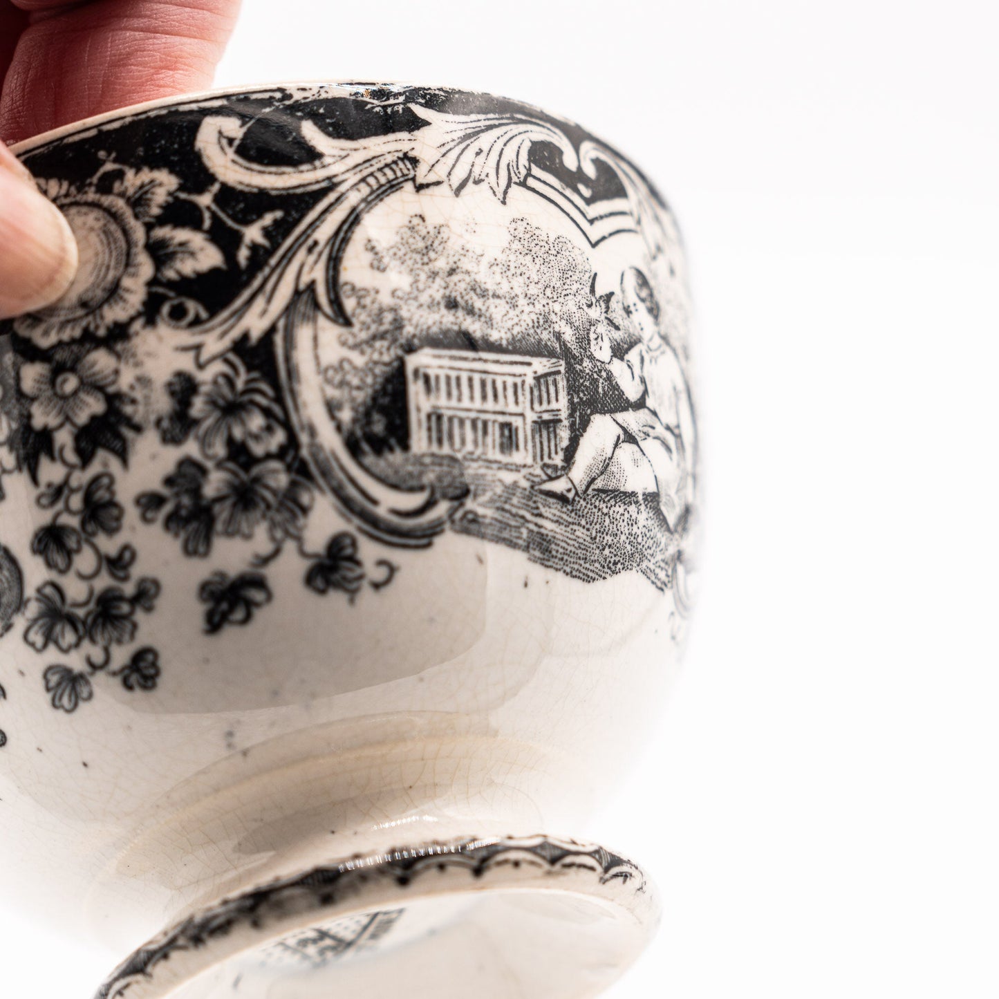 Black & White Café au Lait Bowl - Digoing & Sarreguemines - 1900s - Cake Plate - The Vintage Tales