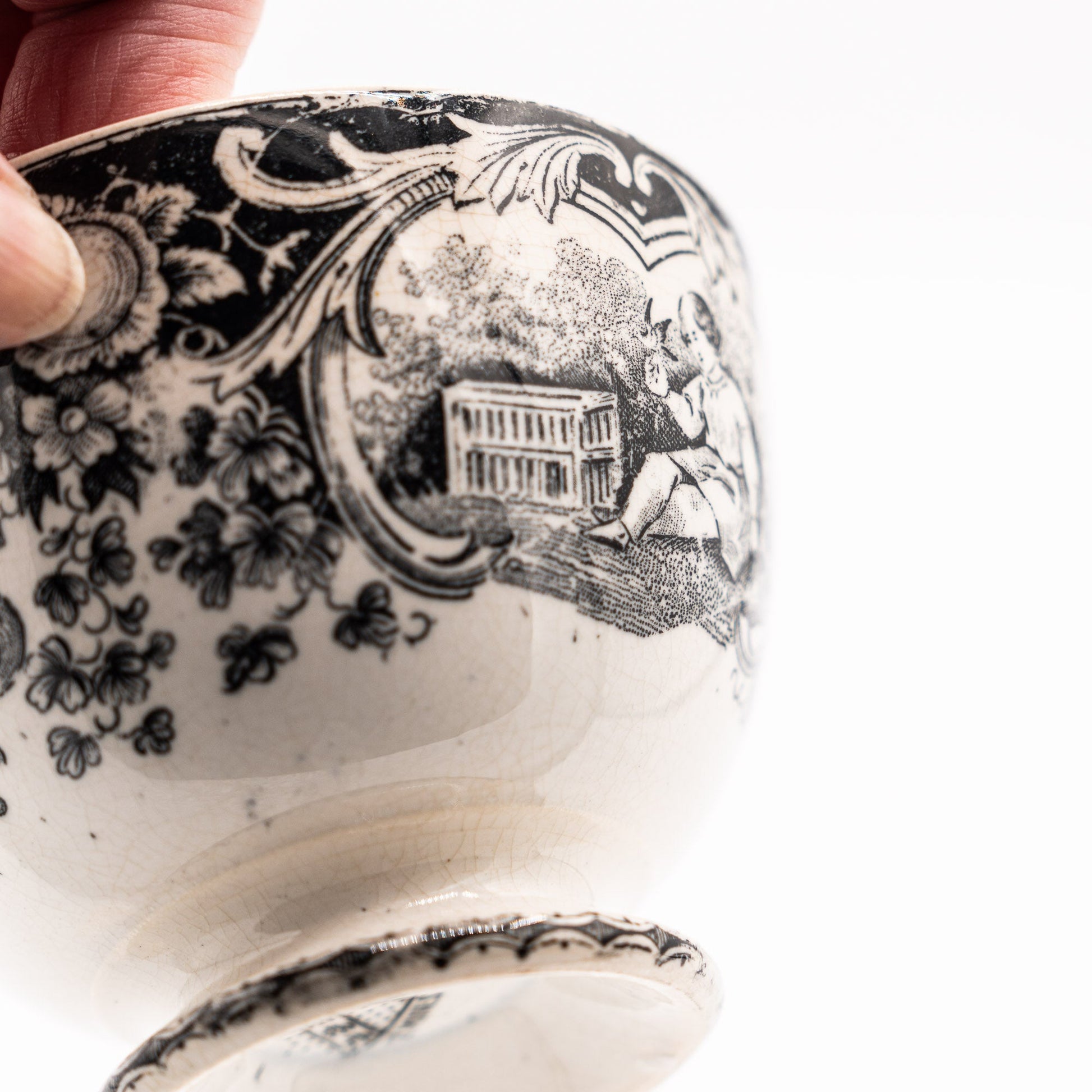 Black & White Café au Lait Bowl - Digoing & Sarreguemines - 1900s - Cake Plate - The Vintage Tales