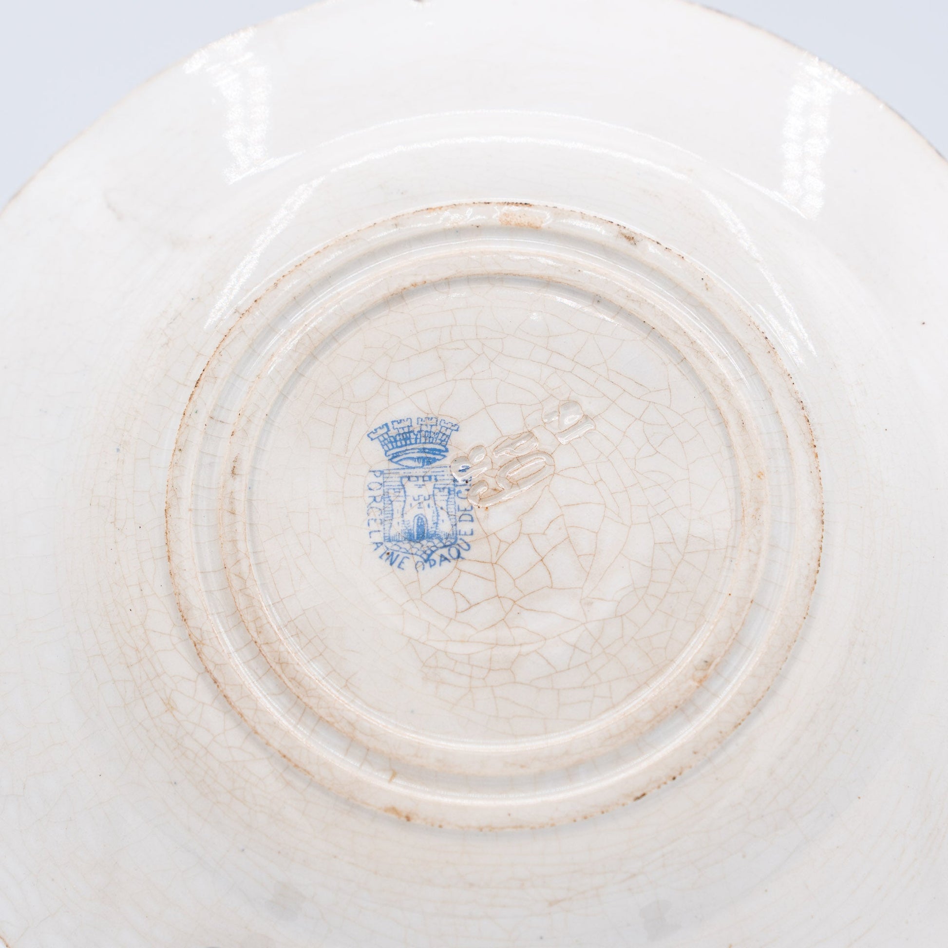 “Histoire de Jeanne d’Arc” - Set of 4 Transferware Plates - Gien - France, c.1880 - Cake Plate - The Vintage Tales