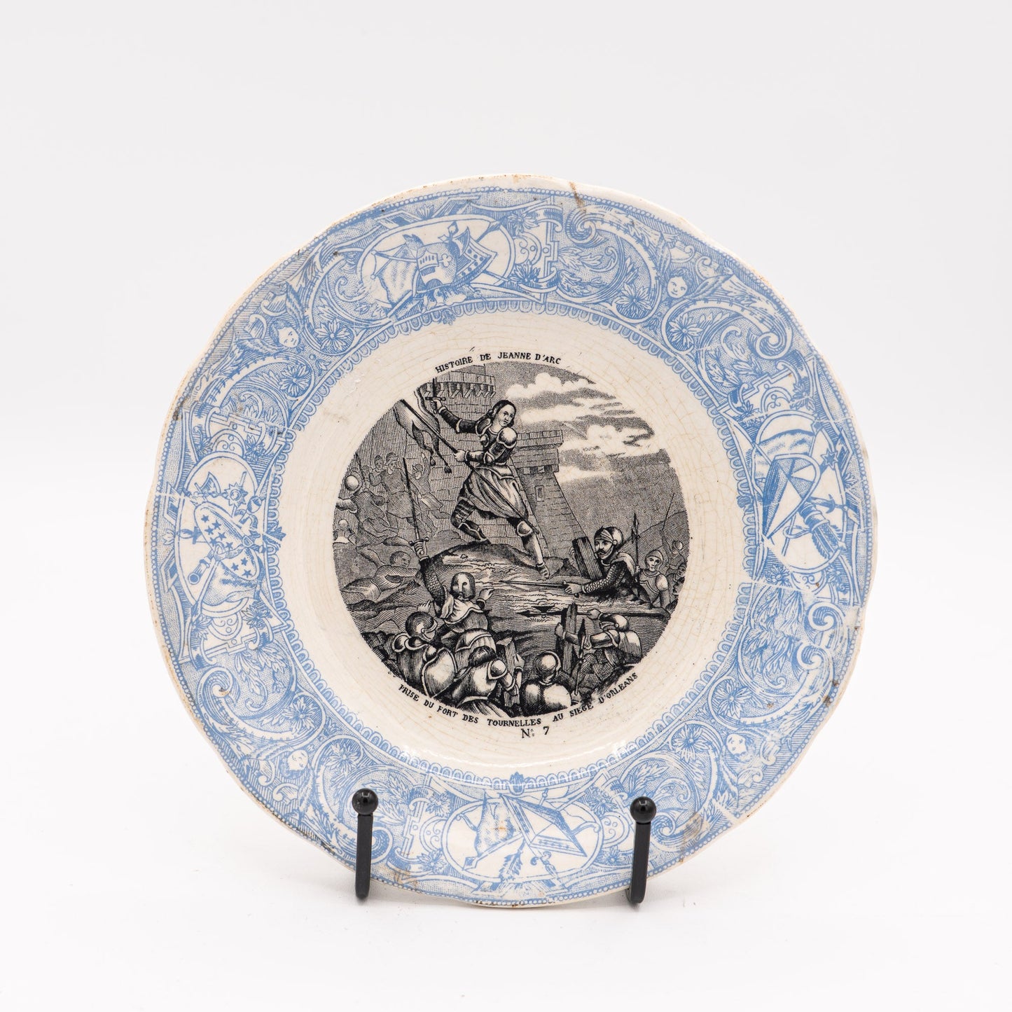 “Histoire de Jeanne d’Arc” - Set of 4 Transferware Plates - Gien - France, c.1880 - Cake Plate - The Vintage Tales