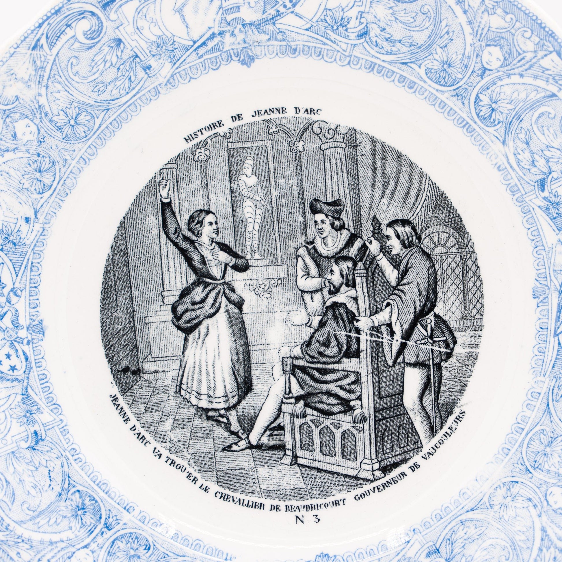 “Histoire de Jeanne d’Arc” - Set of 4 Transferware Plates - Gien - France, c.1880 - Cake Plate - The Vintage Tales