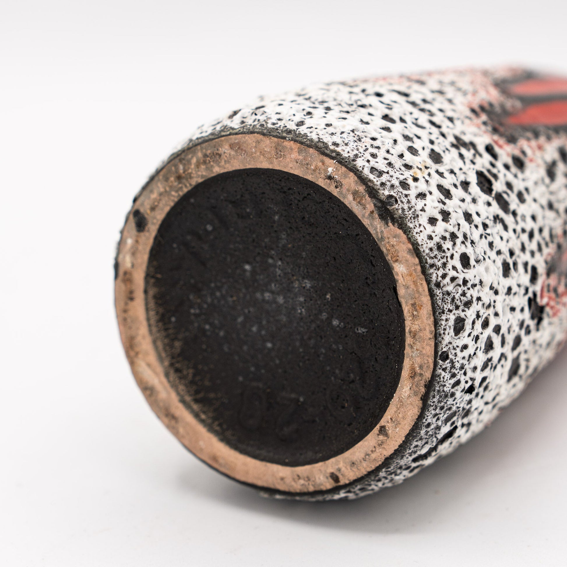 Mid - Century "Lora" - Scheurich 520 - 28 - 1970s - Vase - The Vintage Tales