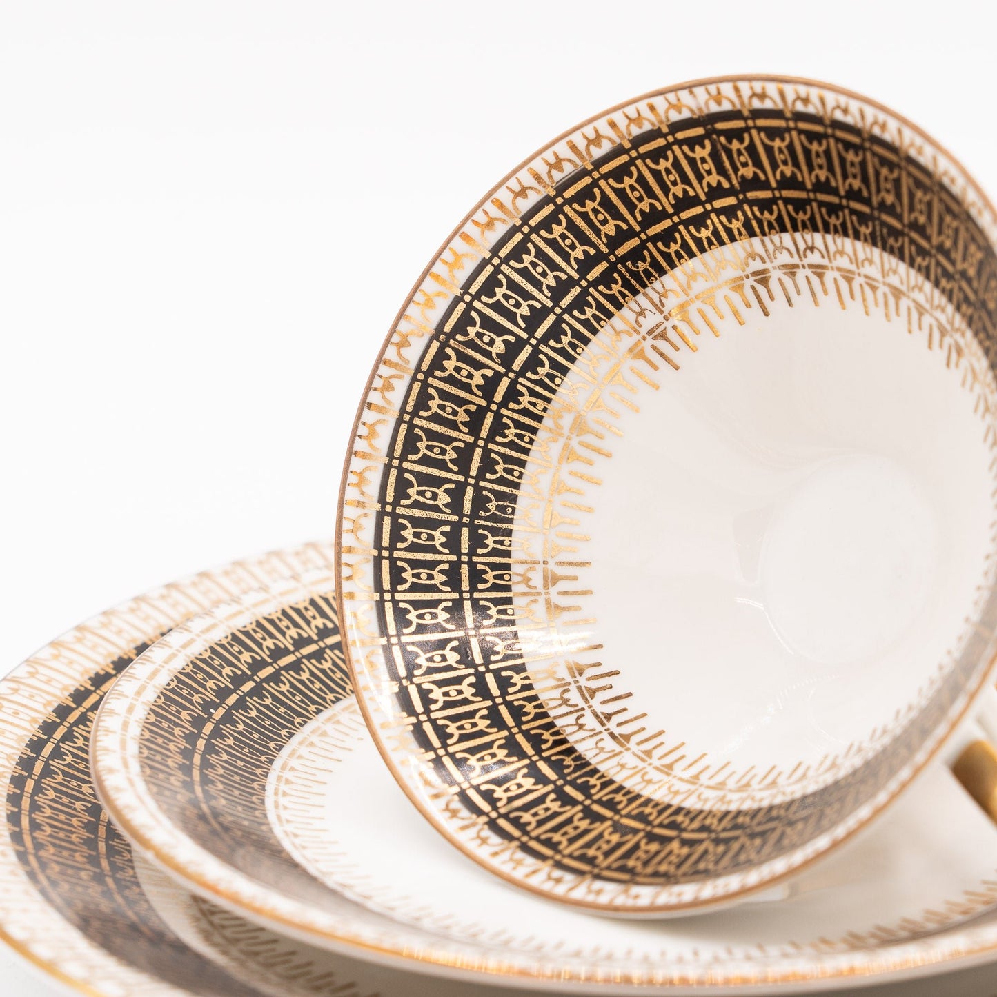 Mid - Century Teacup, Saucer and Plate Set - Black & Gold - Winterling Röslau - 1950s - cup - The Vintage Tales