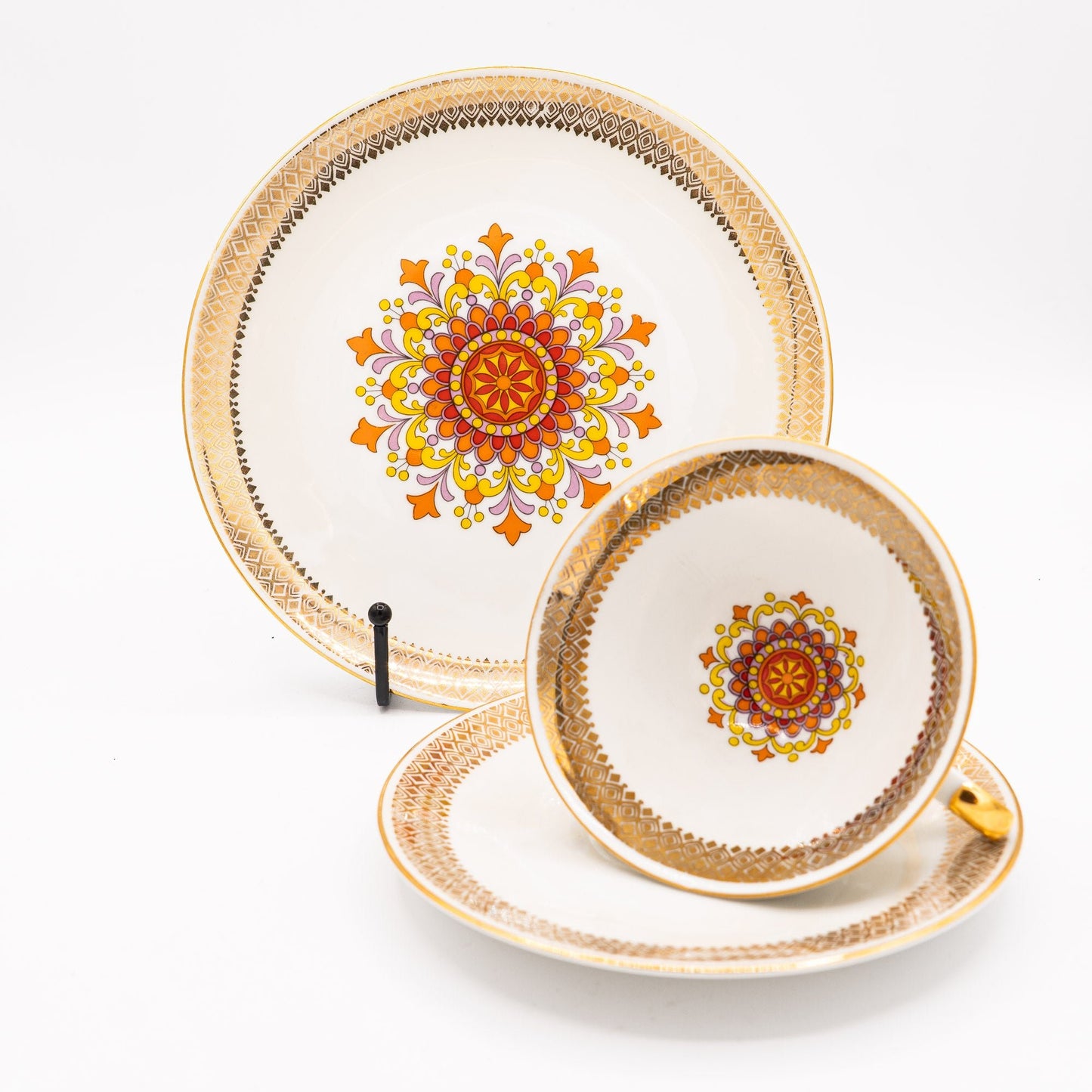 Mid - Century Teacup, Saucer and Plate Set - Orange Mandala - Winterling Röslau - 1950s - cup - The Vintage Tales