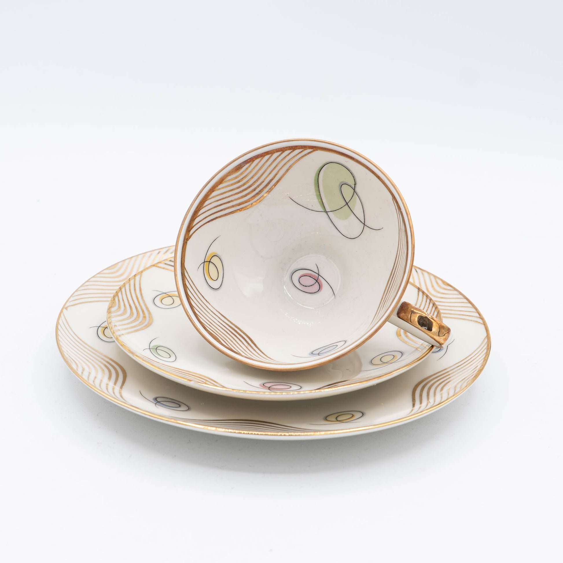 Mid - Century Teacup, Saucer and Plate Set - Winterling Röslau - 1940s - cup - The Vintage Tales