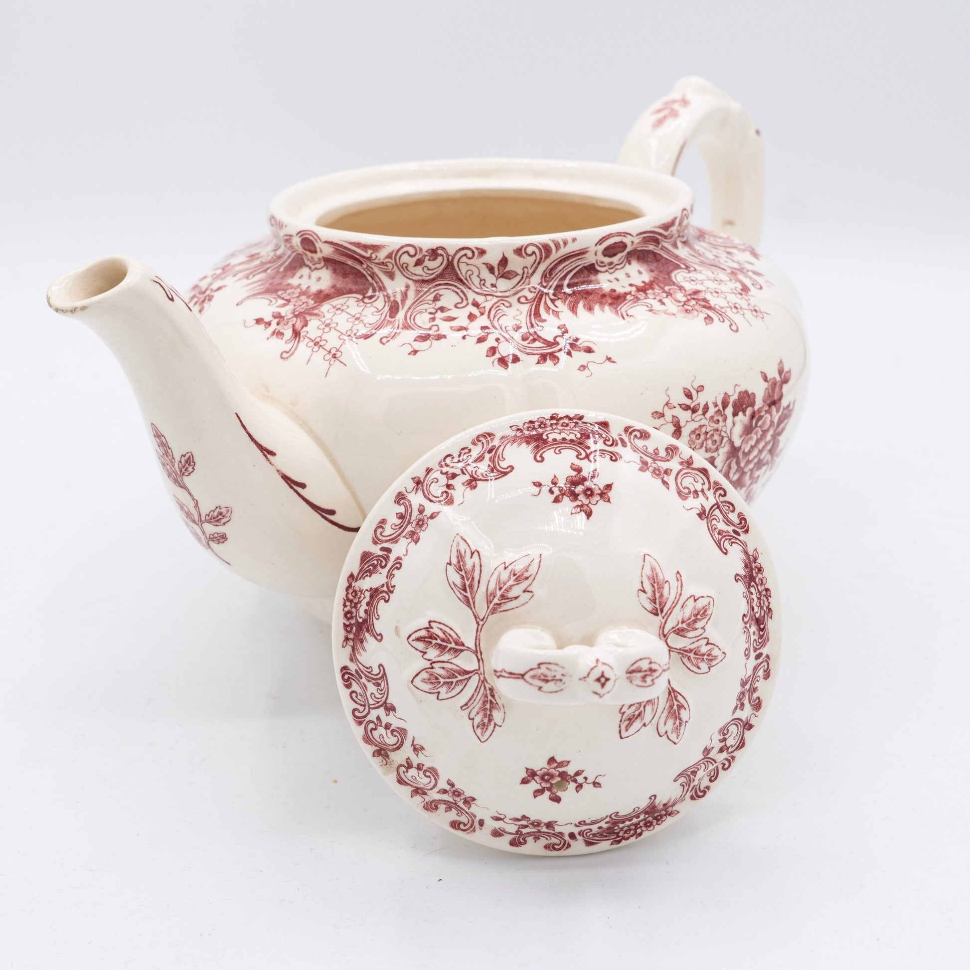 Pink Floral Transferware Tea Pot "Valeria" - Villeroy & Boch - 1920s - Late Victorian / Edwardian revival tradition - Tea Pot - The Vintage Tales