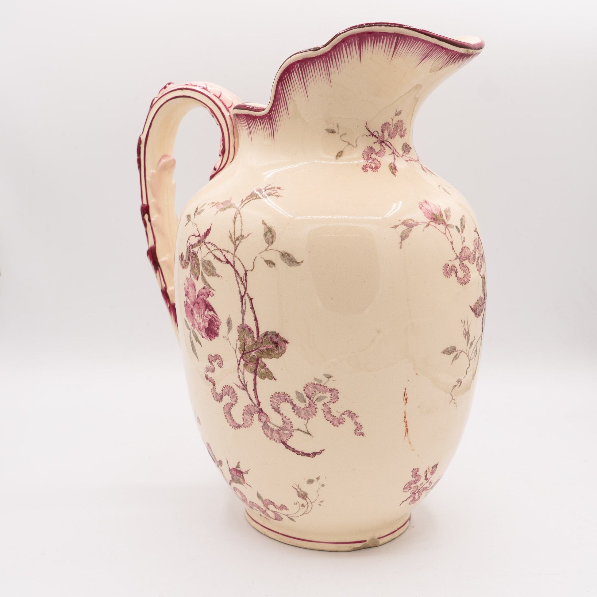 Sarreguemines “Versailles” Ewer – Utzschneider & Cie - 1900s - Pitcher & Jugs - The Vintage Tales