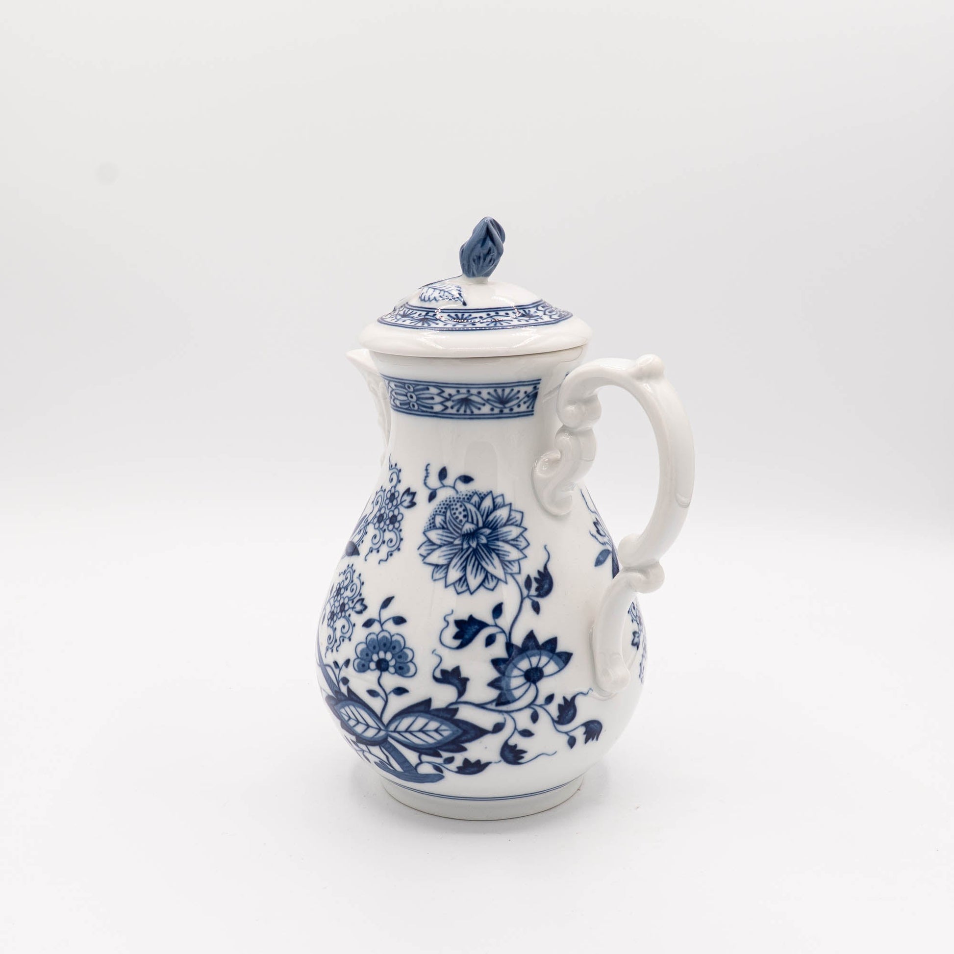 Vintage Coffee Pots - "Blue Onion" - Hutschenreuther - c1970s - Coffee Pot - The Vintage Tales