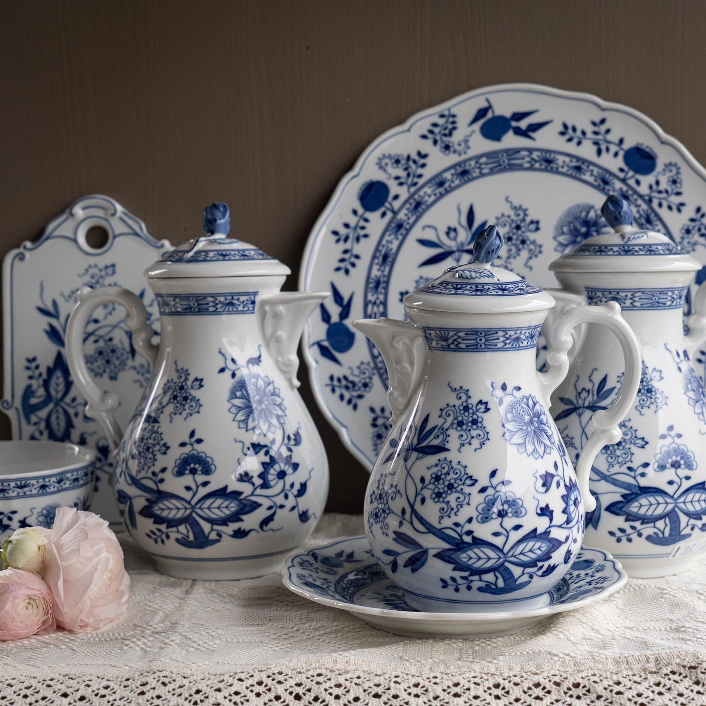 Vintage Coffee Pots - "Blue Onion" - Hutschenreuther - c1970s - Coffee Pot - The Vintage Tales