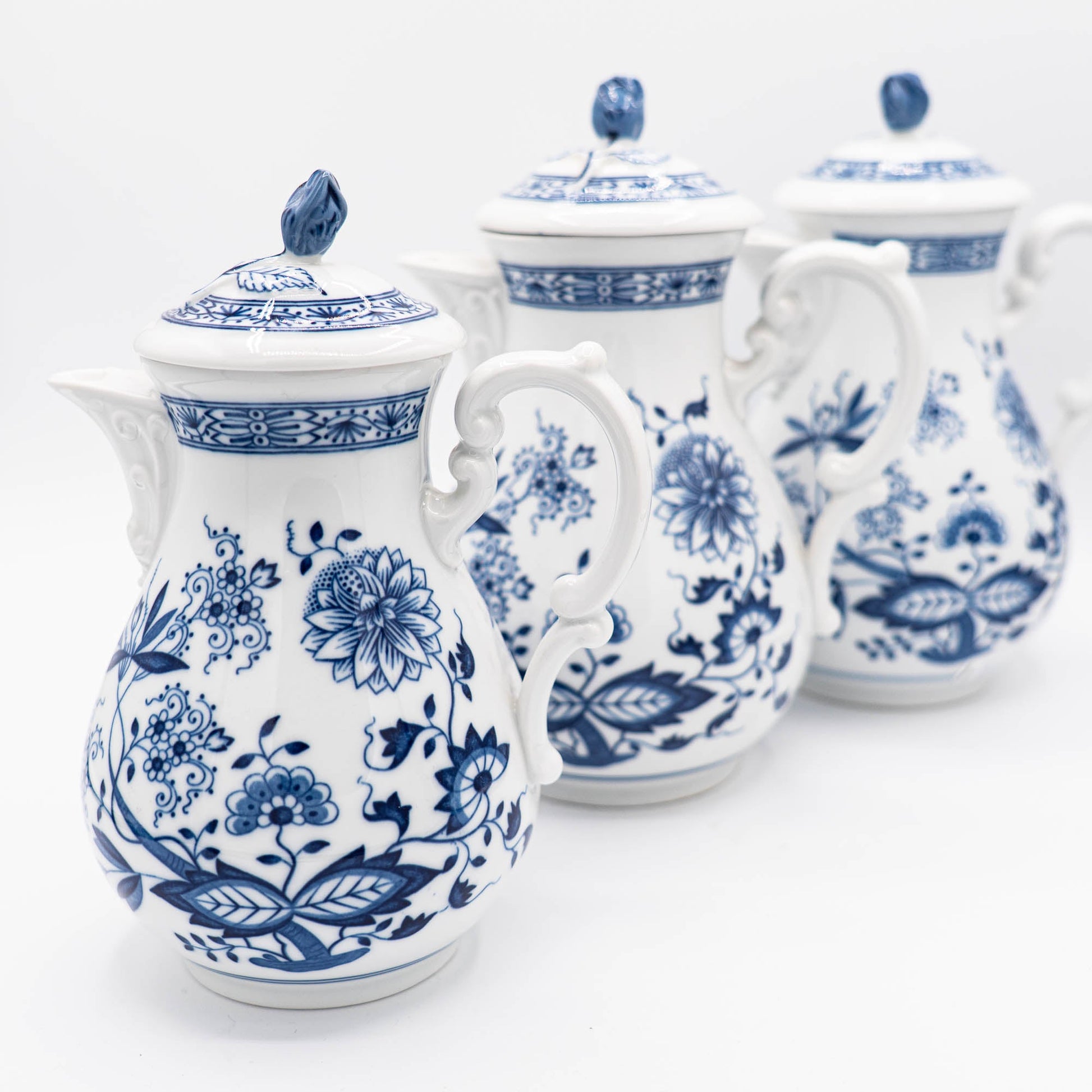 Vintage Coffee Pots - "Blue Onion" - Hutschenreuther - c1970s - Coffee Pot - The Vintage Tales