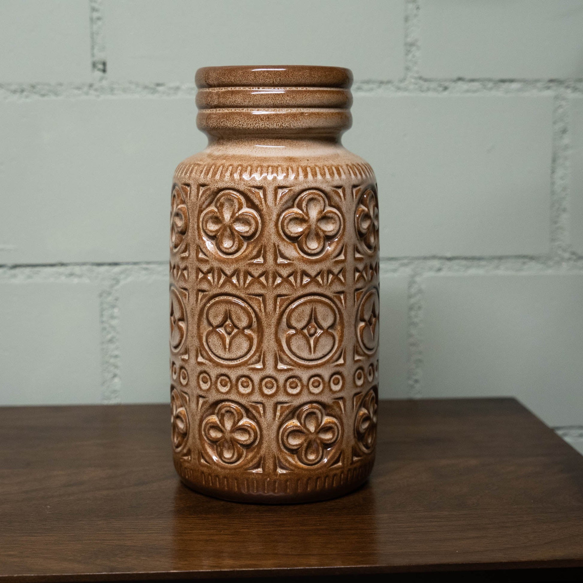W. German Pottery Vase in Light Brown "Foligno" Decor - Form 289 - 27 - Scheurich - c1970s - Vase - The Vintage Tales
