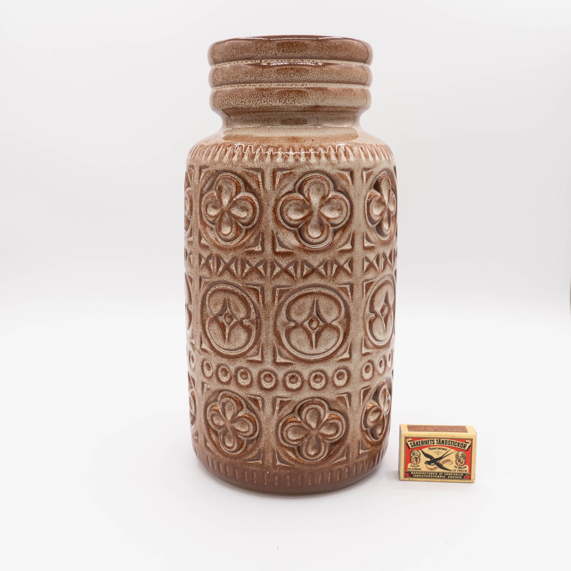W. German Pottery Vase in Light Brown "Foligno" Decor - Form 289 - 27 - Scheurich - c1970s - Vase - The Vintage Tales