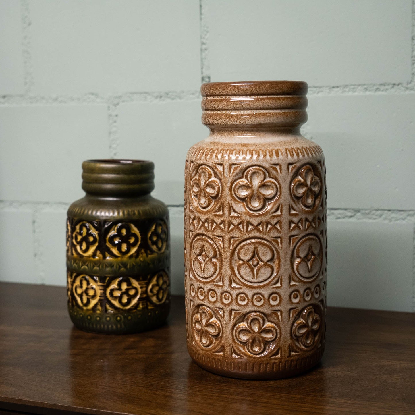 W. German Pottery Vase in Light Brown "Foligno" Decor - Form 289 - 27 - Scheurich - c1970s - Vase - The Vintage Tales
