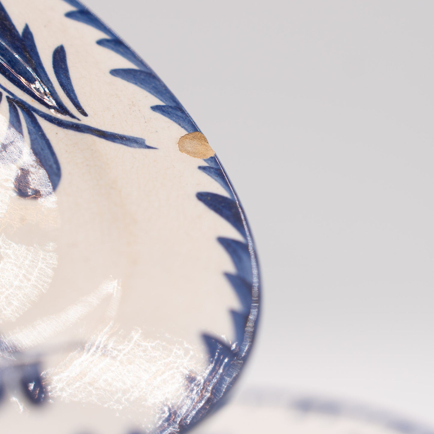 “Yette” Blue & White Plates - Set of 5 - Sarreguemines - 1930s–40s - Cake Plate - The Vintage Tales