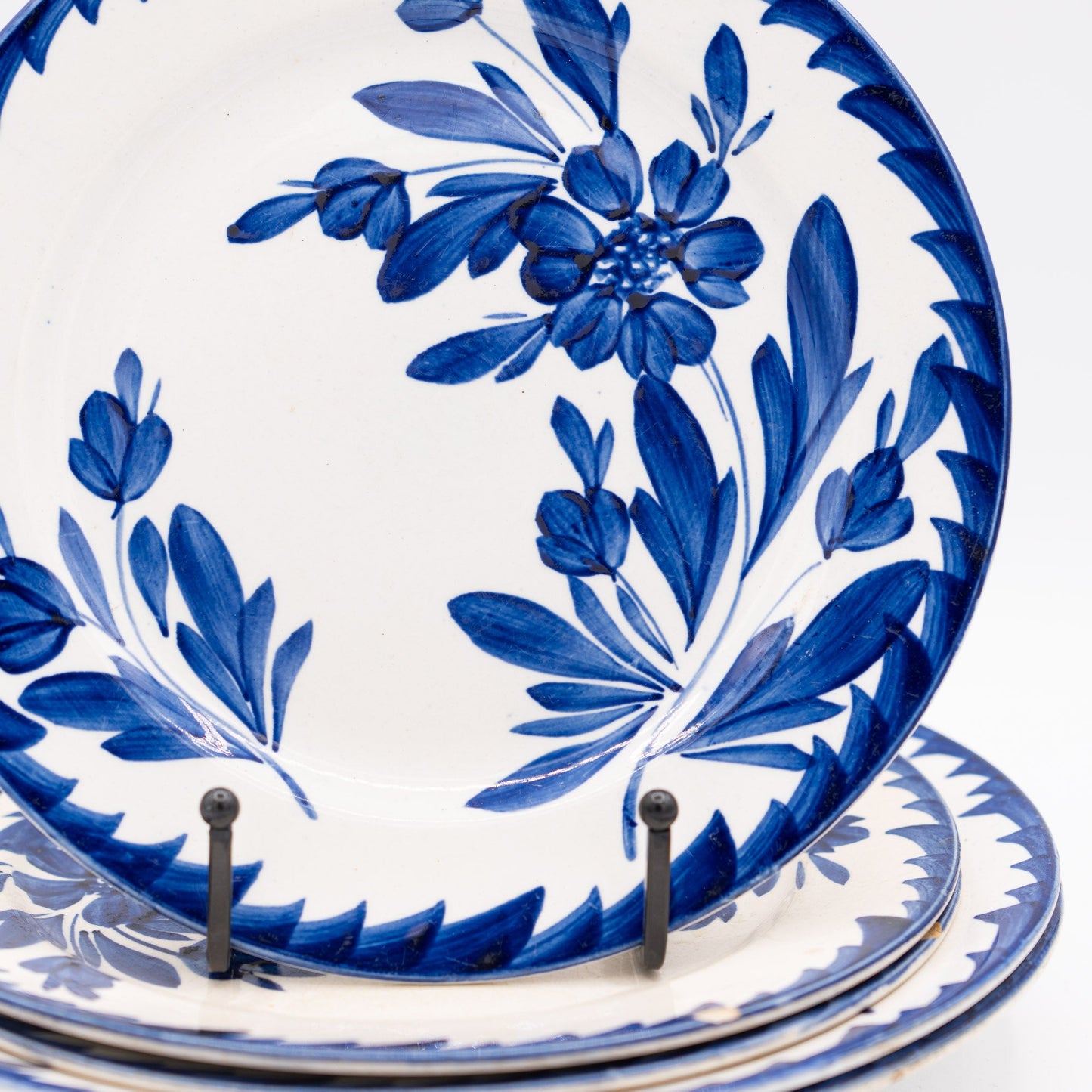 “Yette” Blue & White Plates - Set of 5 - Sarreguemines - 1930s–40s - Cake Plate - The Vintage Tales